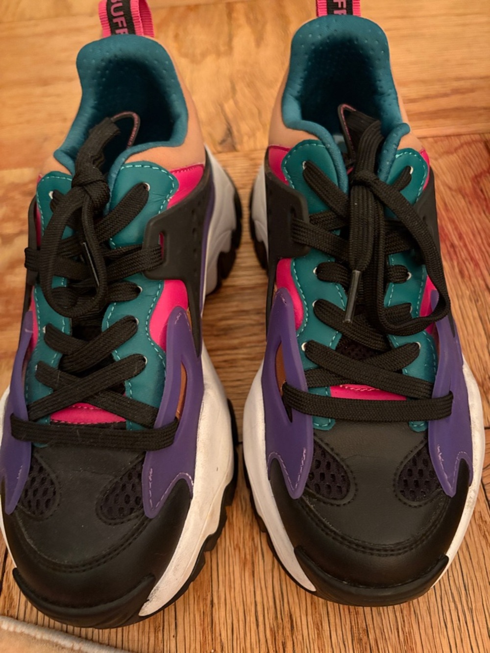 Buffalo vegan sneakers 37
